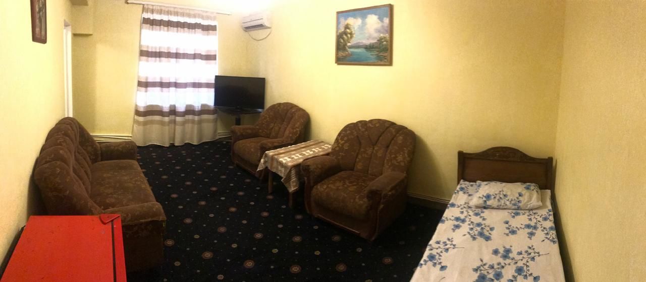 Хостелы Best Hostel Republic Square Ереван