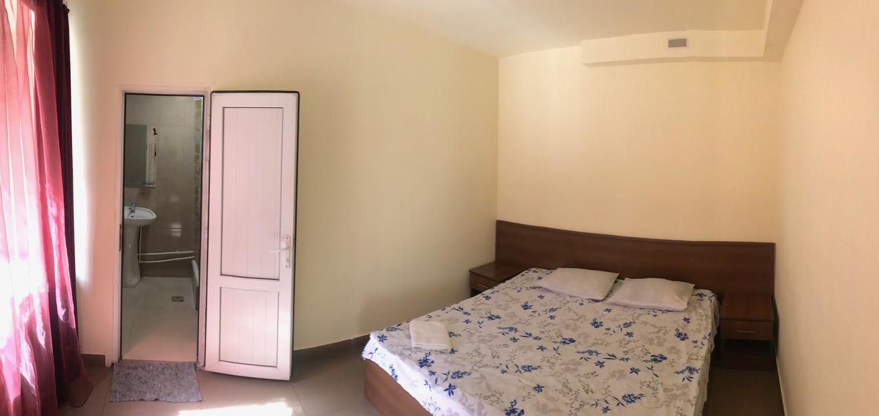 Хостелы Best Hostel Republic Square Ереван