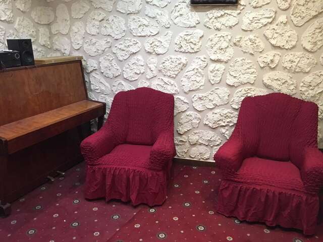 Хостелы Best Hostel Republic Square Ереван-18