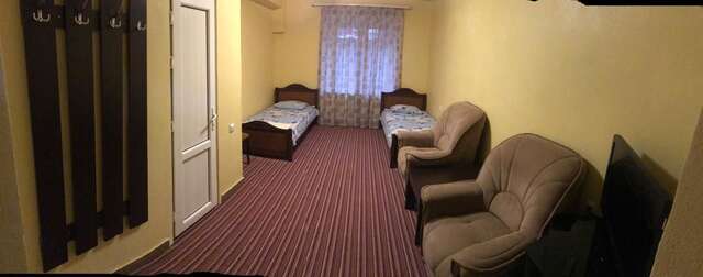 Хостелы Best Hostel Republic Square Ереван-20
