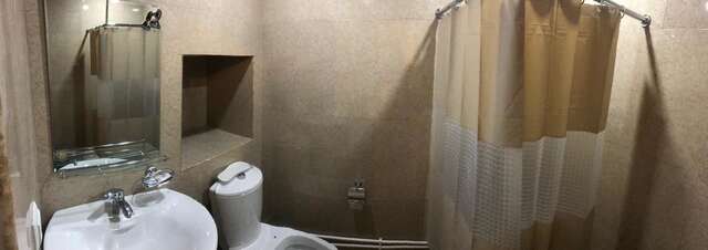 Хостелы Best Hostel Republic Square Ереван-27