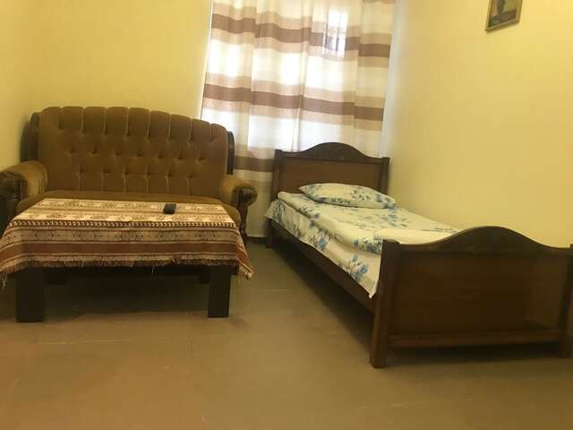 Хостелы Best Hostel Republic Square Ереван-44