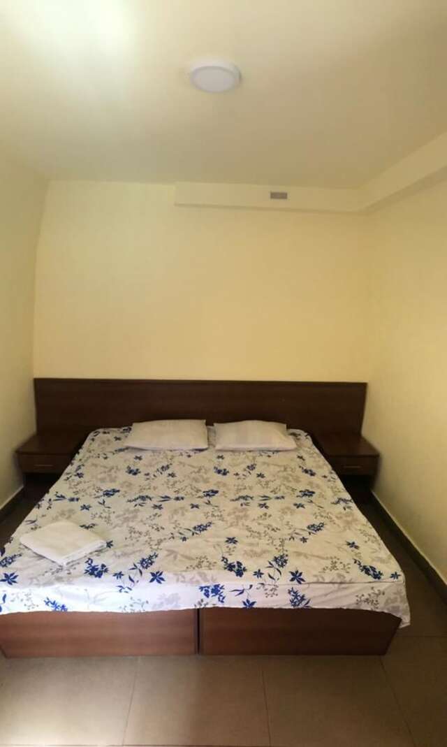 Хостелы Best Hostel Republic Square Ереван-7